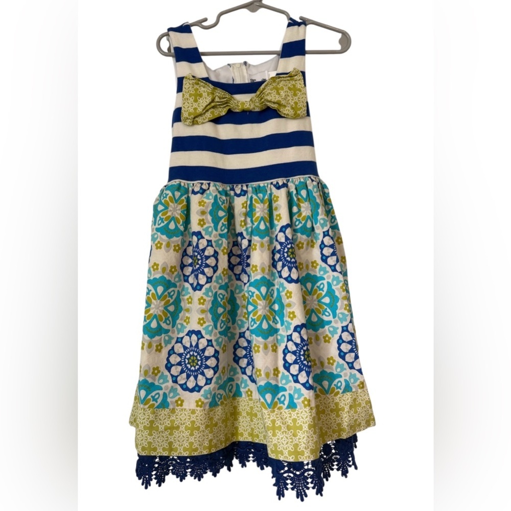 Counting Daisies Dress size 6 Lace mixed print Stripes summer